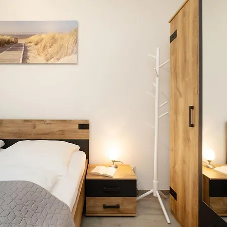 Hanseat Sonnenaufgang Grömitz